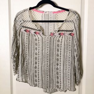 Patterned Top with Embroidery (size: small)